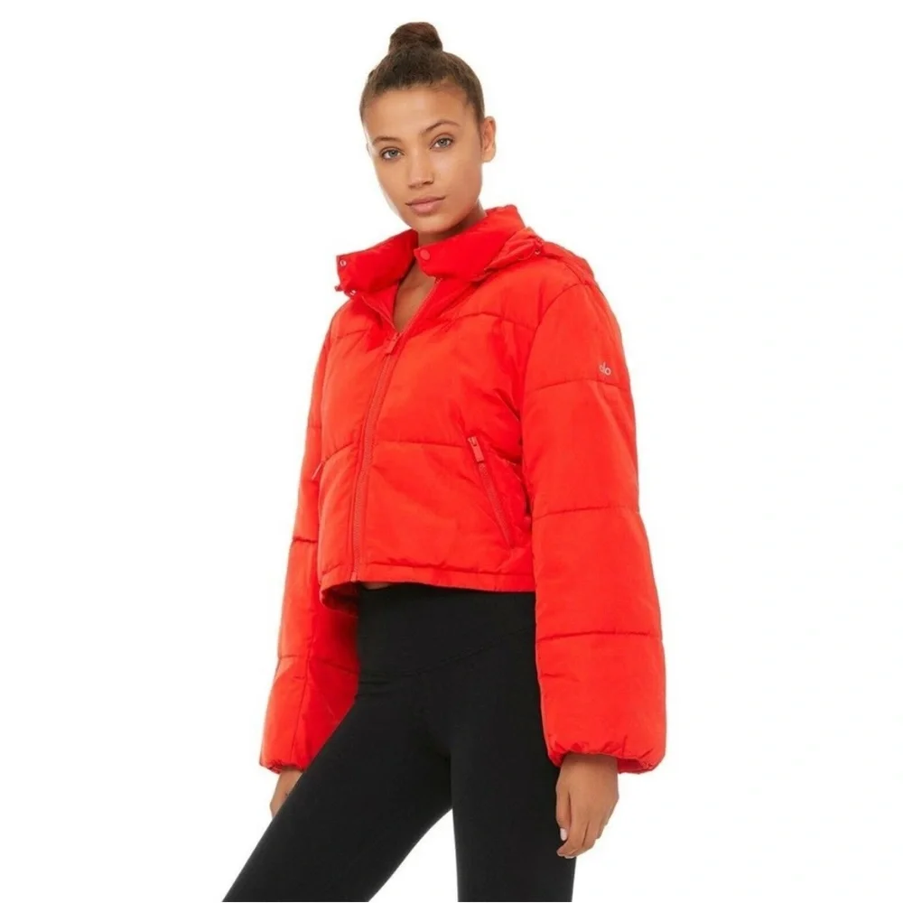 Alo Introspective Cherry Red Quilted Puffer Jacket Large